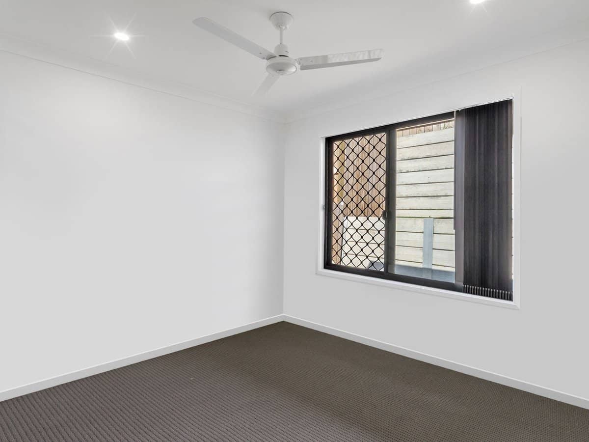 114 Dysart Drive, HOLMVIEW - Thumbnail 14