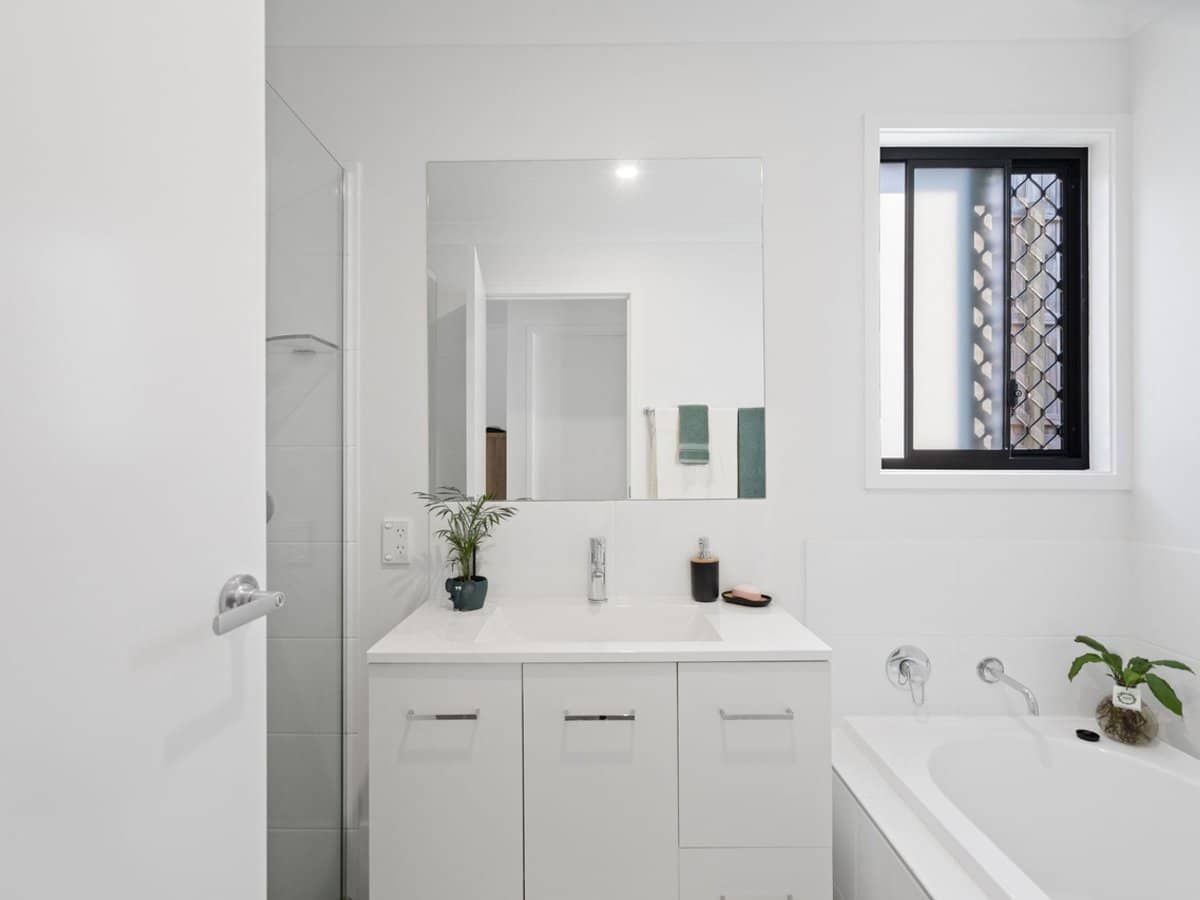 114 Dysart Drive, HOLMVIEW - Thumbnail 15