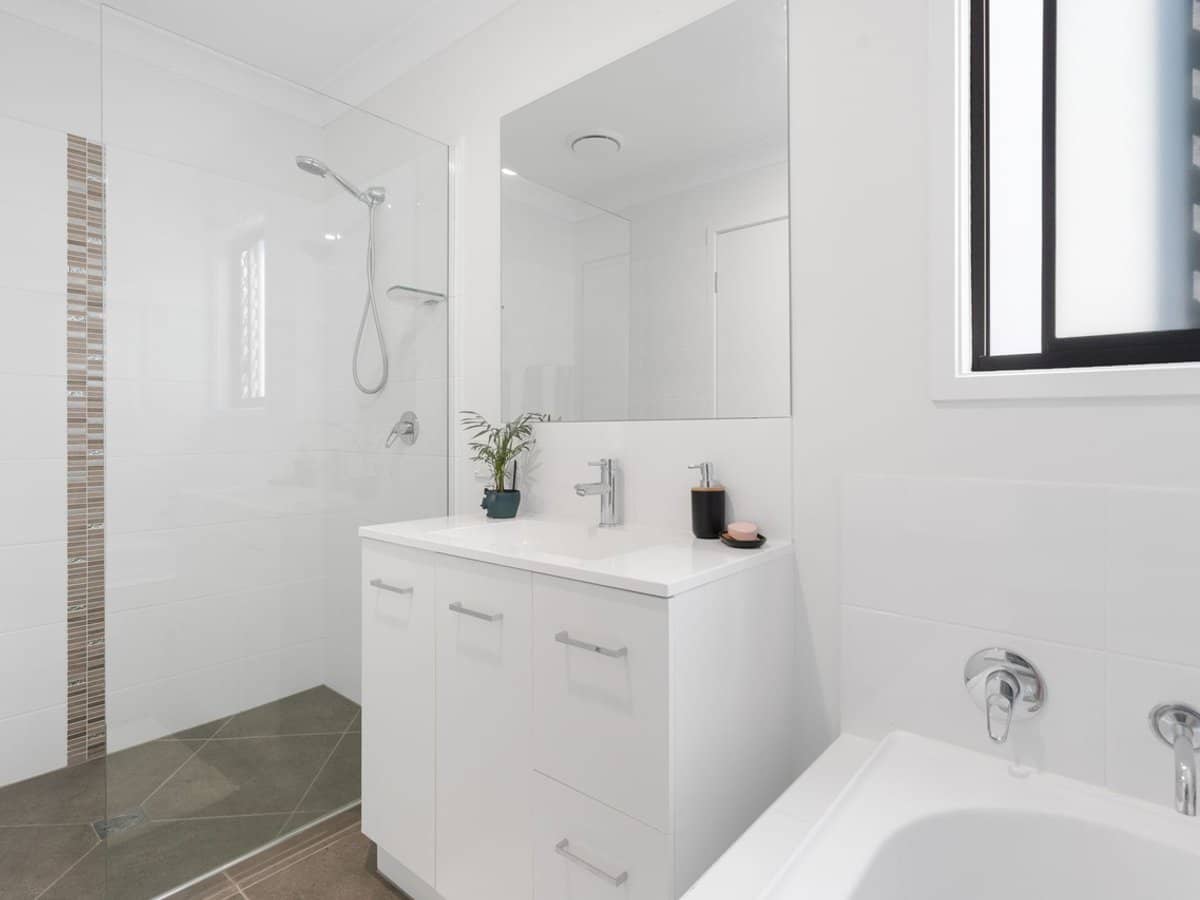 114 Dysart Drive, HOLMVIEW - Thumbnail 16