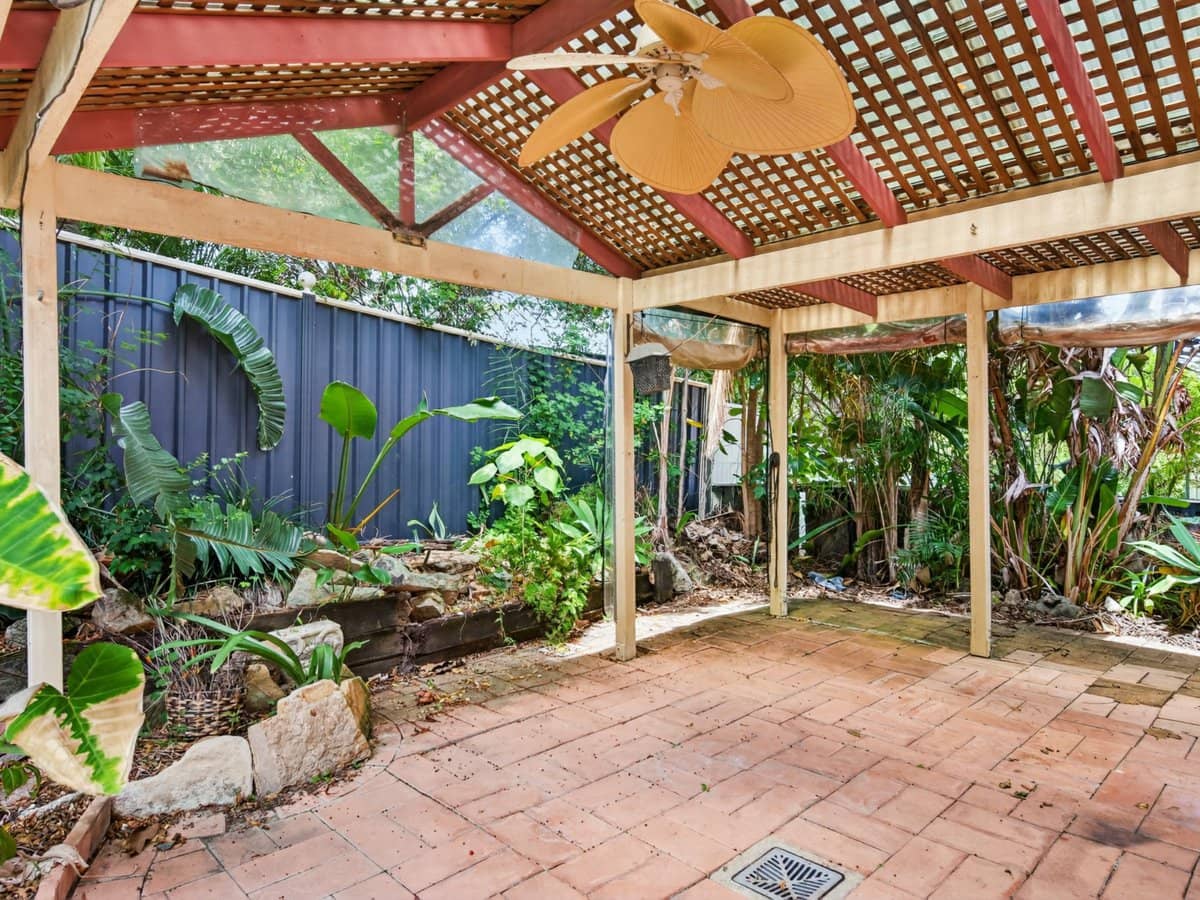 8 Tiffany Close, ROBINA - Thumbnail 18