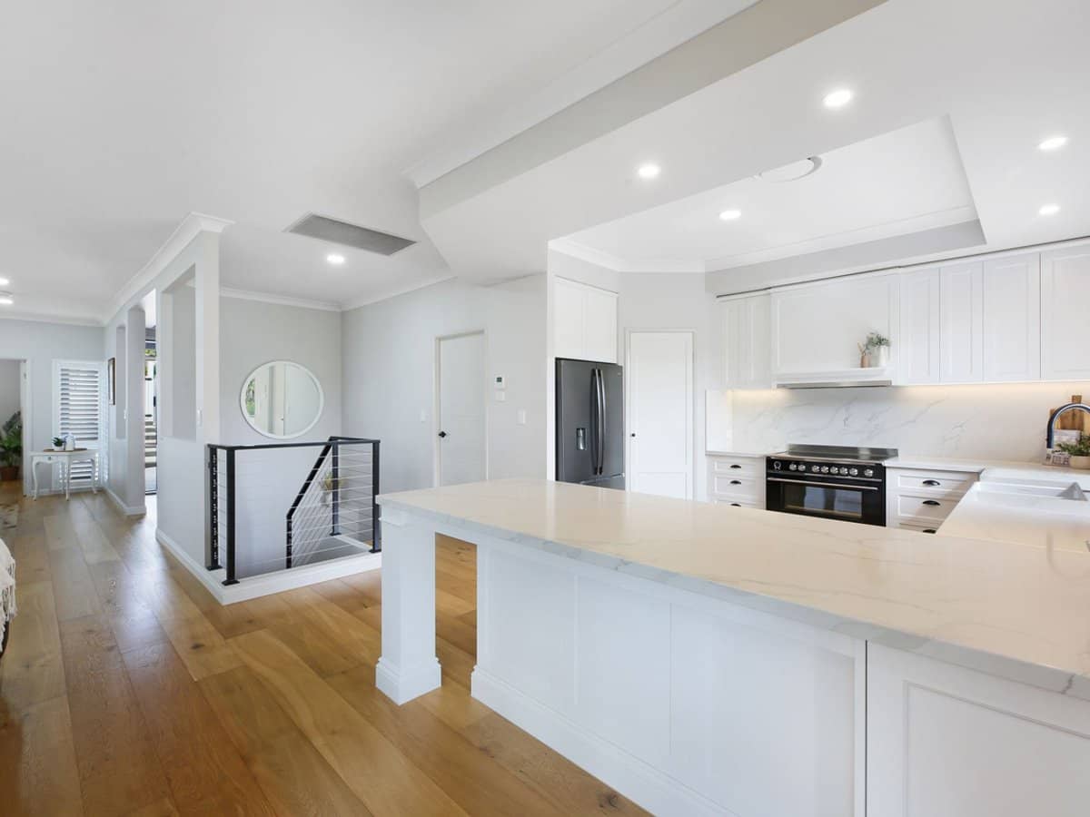 8 Grampian Court, Reedy Creek - Thumbnail 5