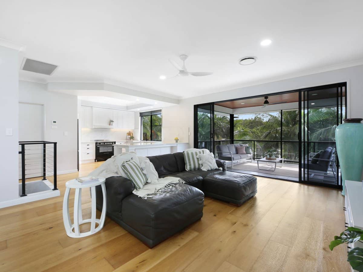 8 Grampian Court, Reedy Creek - Thumbnail 11