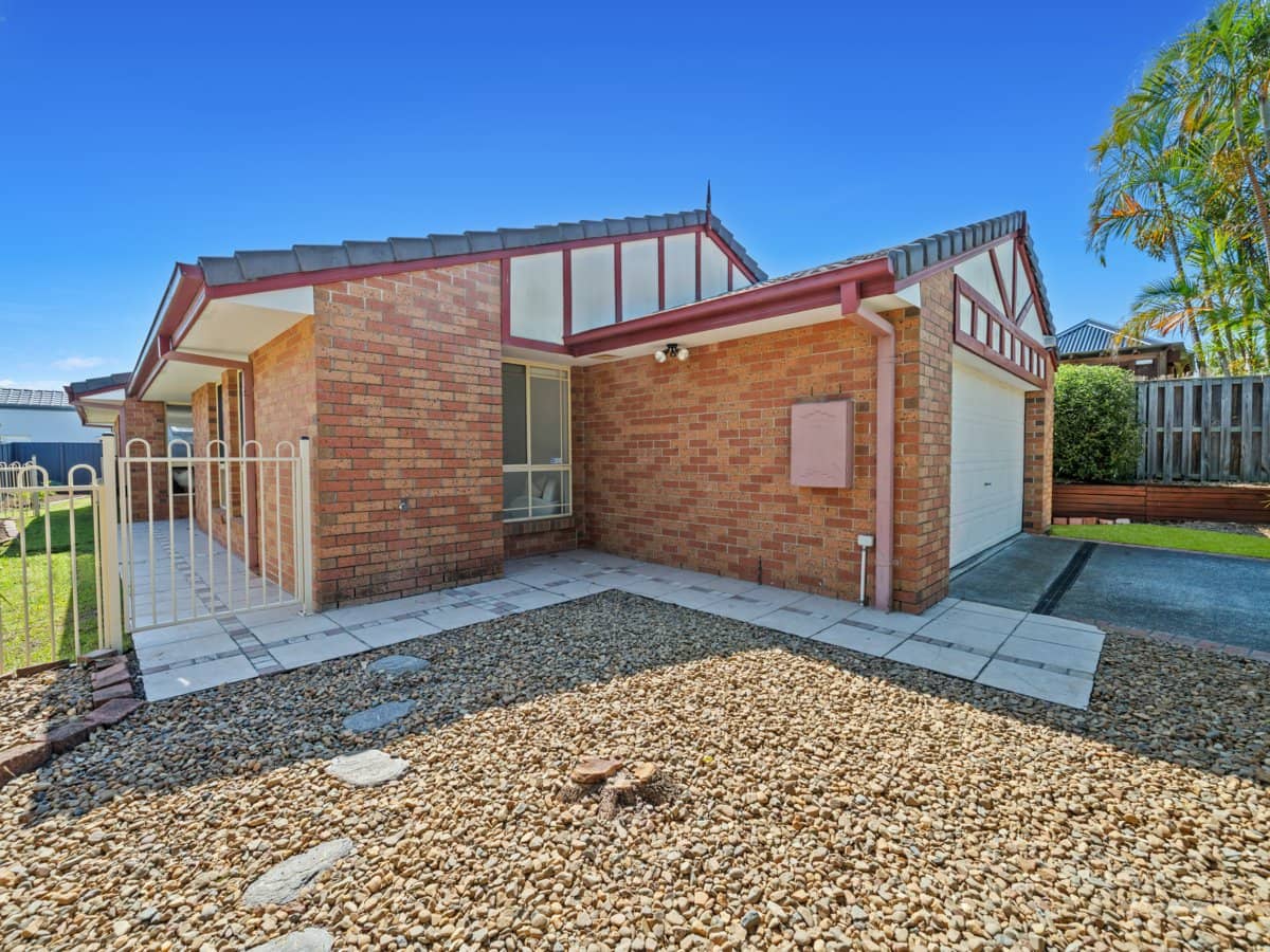 14 Griffon Street, MERRIMAC - Thumbnail 2