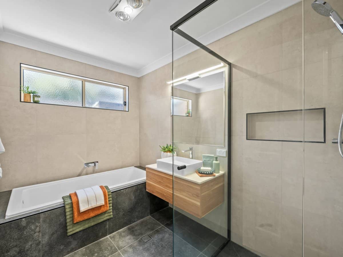 14 Griffon Street, MERRIMAC - Thumbnail 14