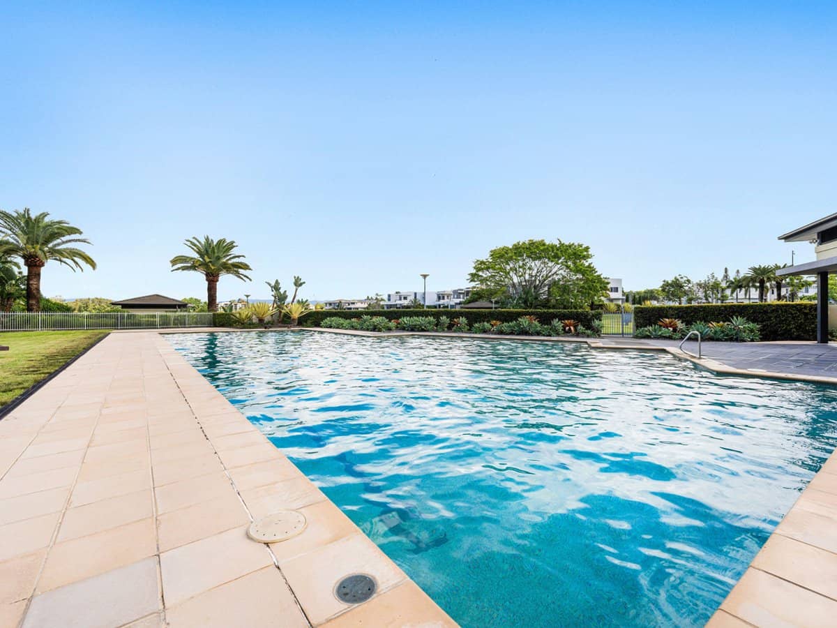 5335 Harbourview Drive, Hope Island - Thumbnail 17