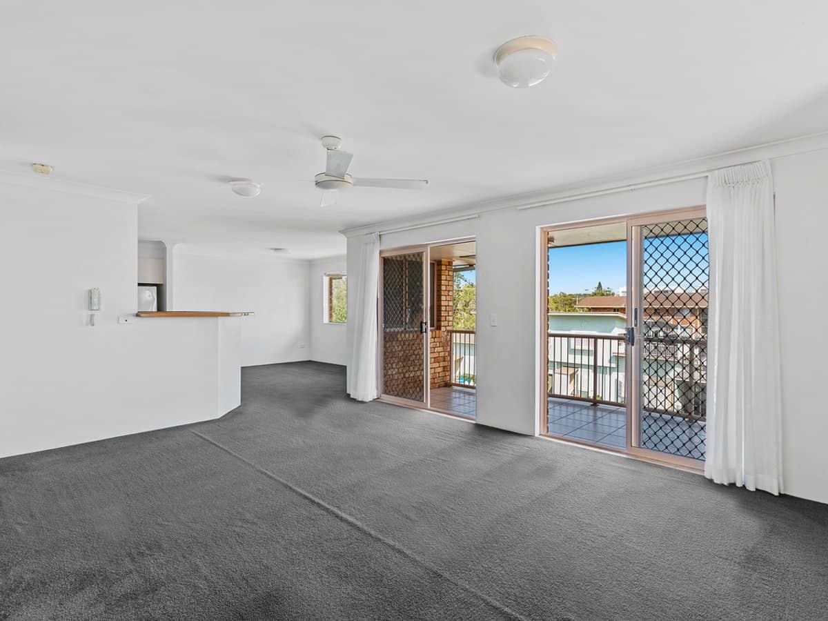 125 Golden Four Drive, BILINGA - Thumbnail 6