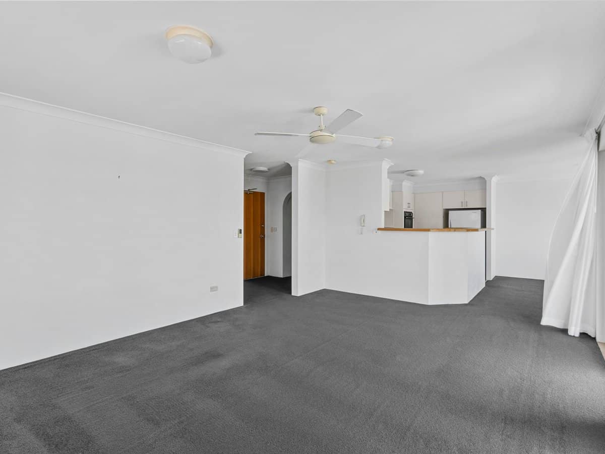 125 Golden Four Drive, BILINGA - Thumbnail 7