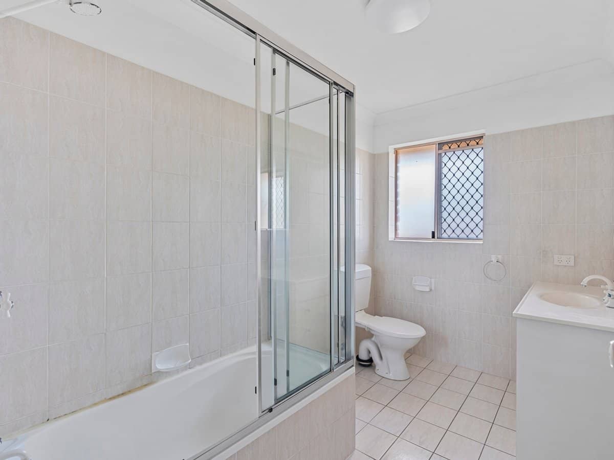 125 Golden Four Drive, BILINGA - Thumbnail 10