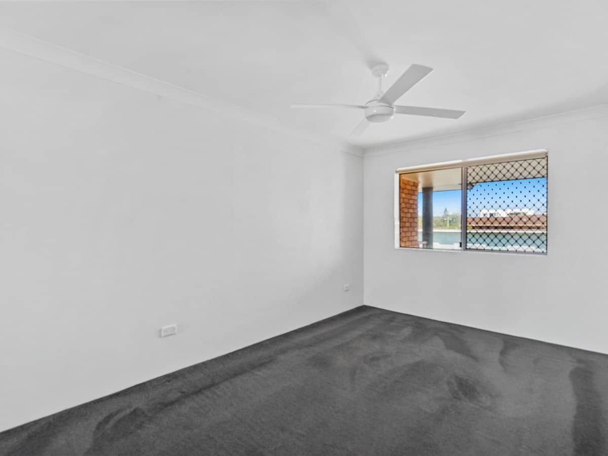 125 Golden Four Drive, BILINGA - Thumbnail 12