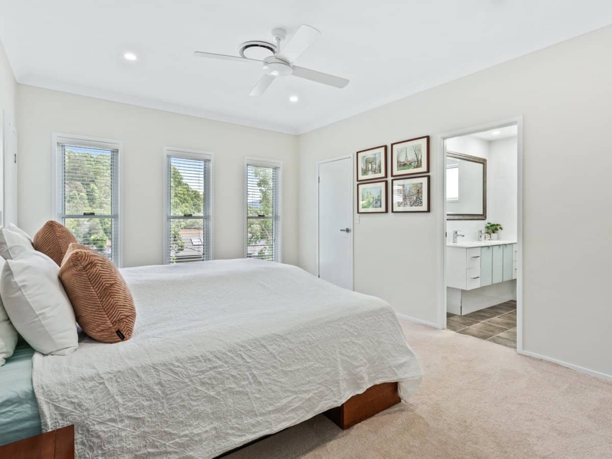 60 Peter Mills Drive, GILSTON - Thumbnail 15