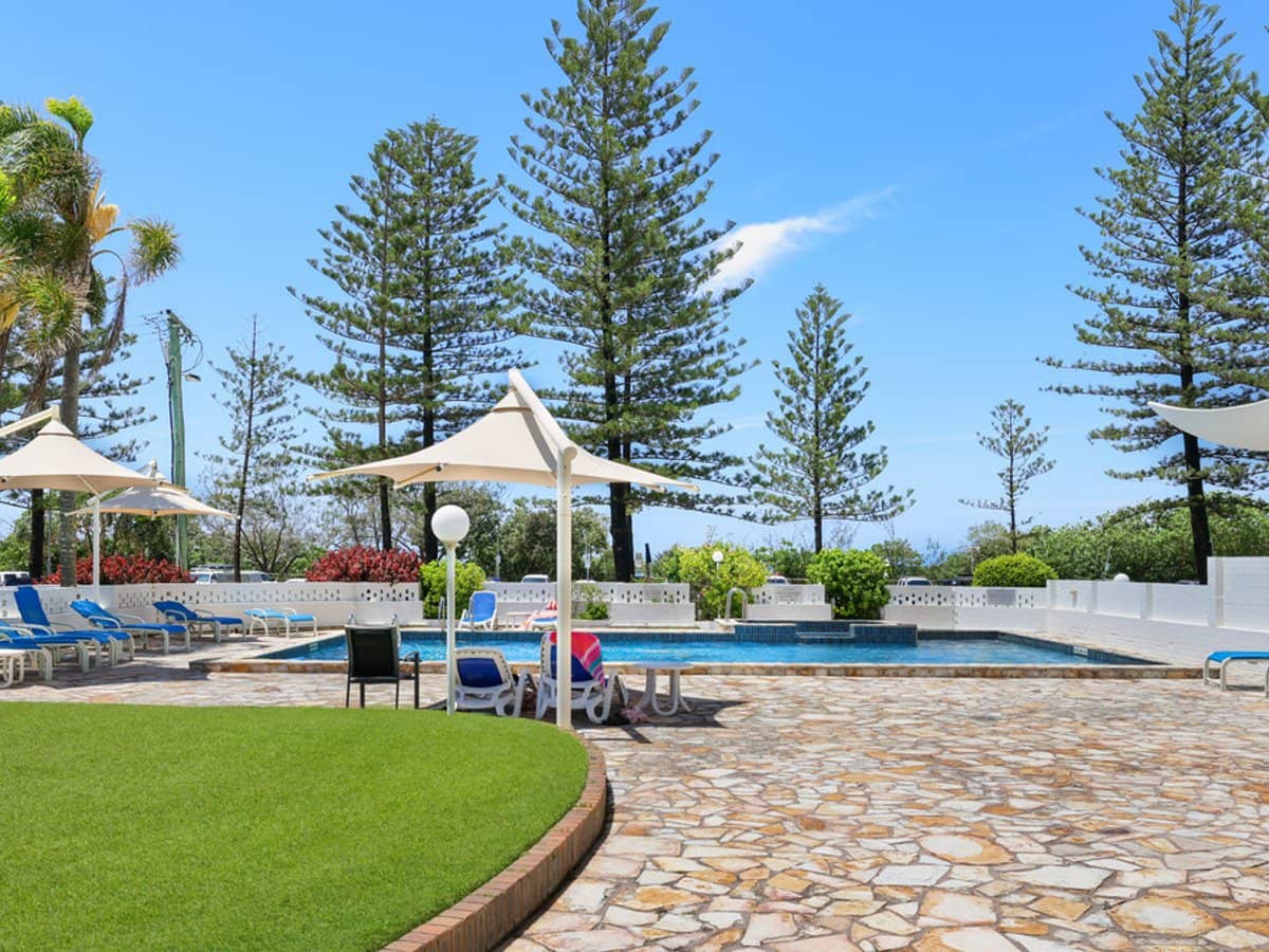 114 The Esplanade, BURLEIGH HEADS - Thumbnail 17