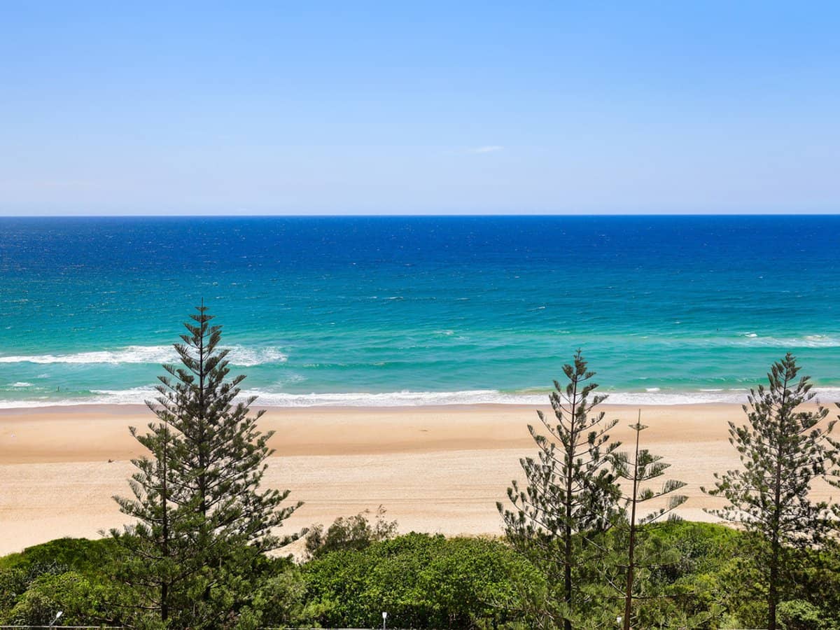 114 The Esplanade, BURLEIGH HEADS - Thumbnail 20