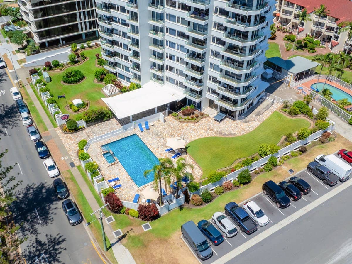 114 The Esplanade, BURLEIGH HEADS - Thumbnail 24