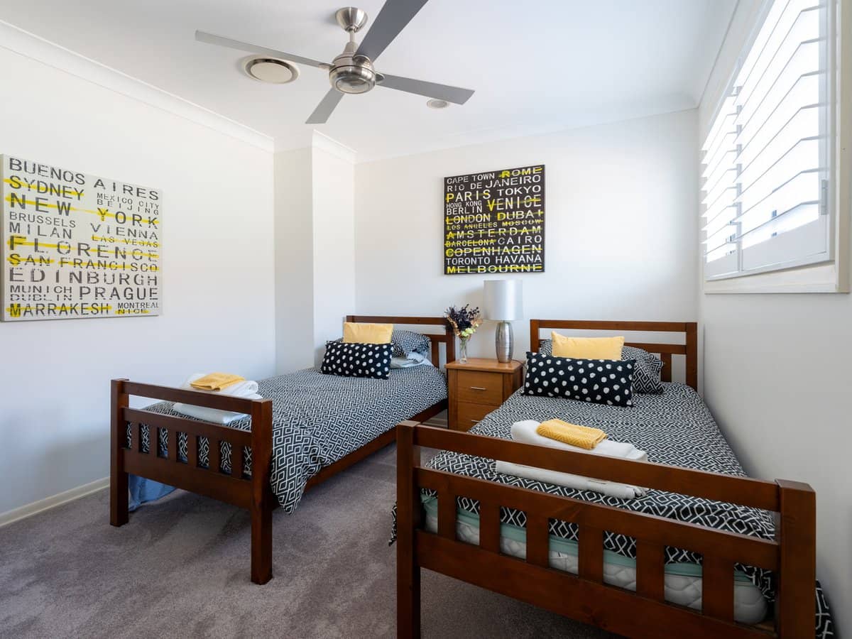 526 Oyster Cove Promenade, Helensvale - Thumbnail 29