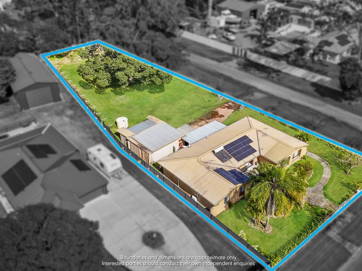 284-286 Logan Street, EAGLEBY - Thumbnail 2