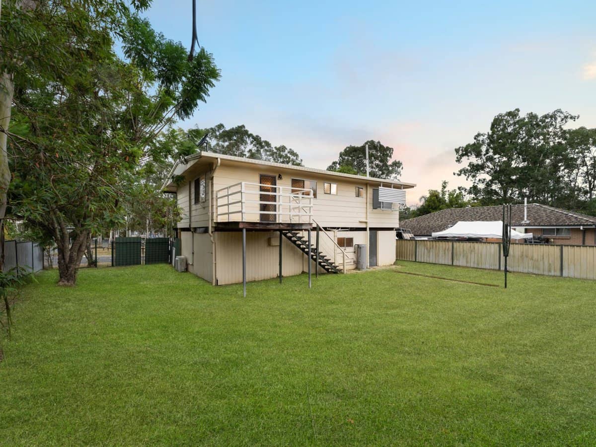 24 Adelaide Circuit, BEENLEIGH - Thumbnail 9