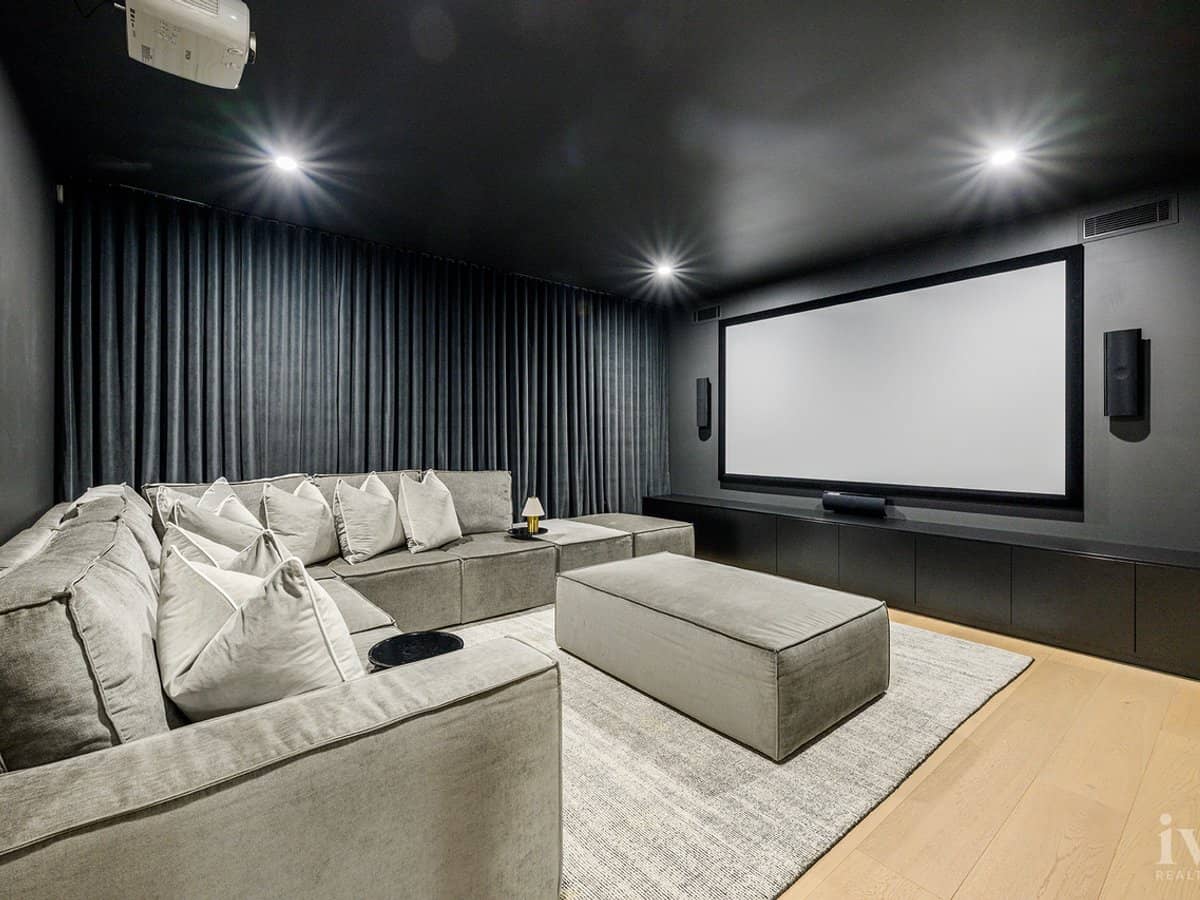 1048 Edgecliff Place, Sanctuary Cove - Thumbnail 12