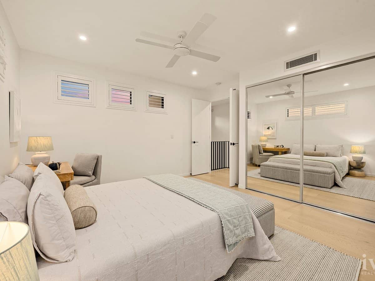 1048 Edgecliff Place, Sanctuary Cove - Thumbnail 21