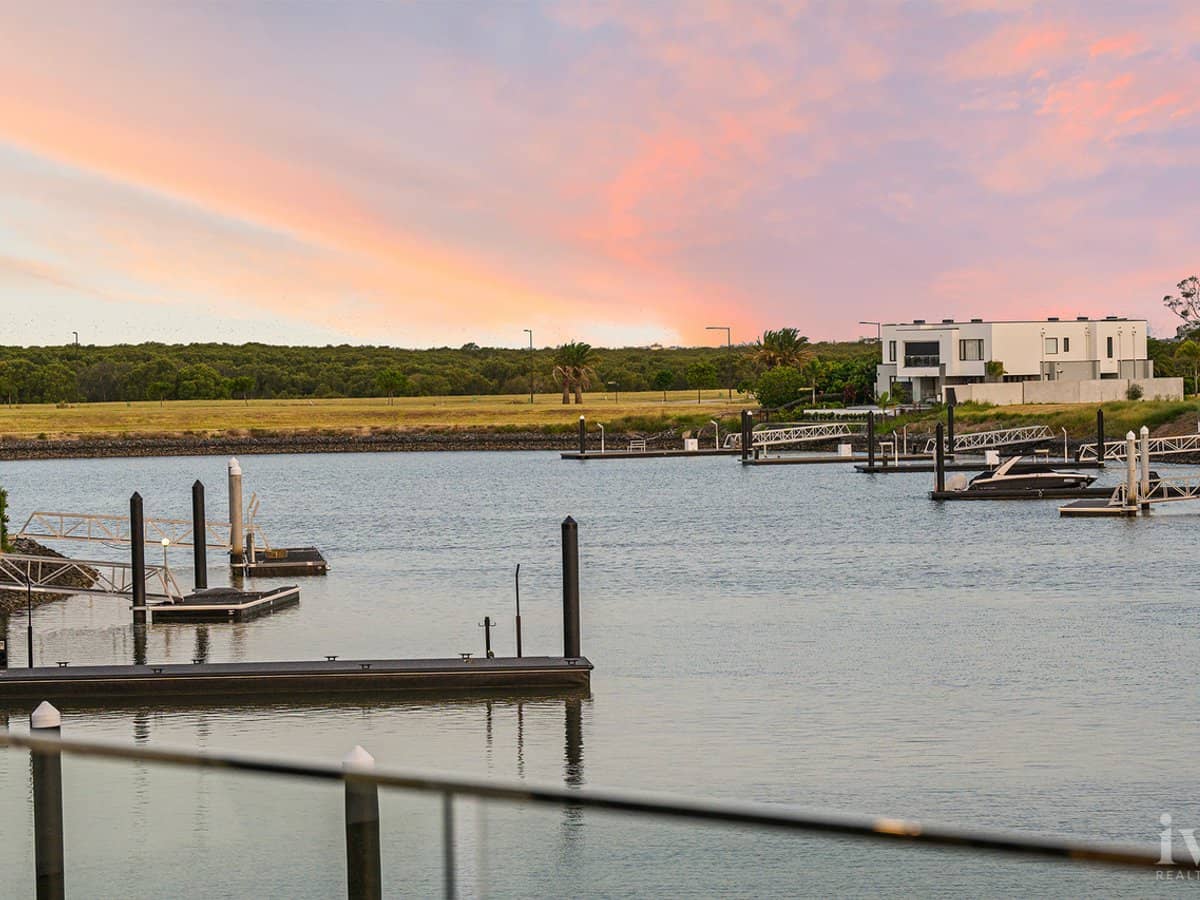 1048 Edgecliff Place, Sanctuary Cove - Thumbnail 28