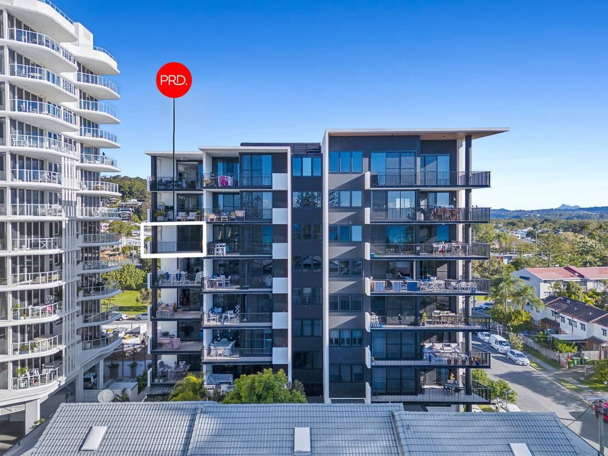 8 Churchill Street, COOLANGATTA - Thumbnail 17