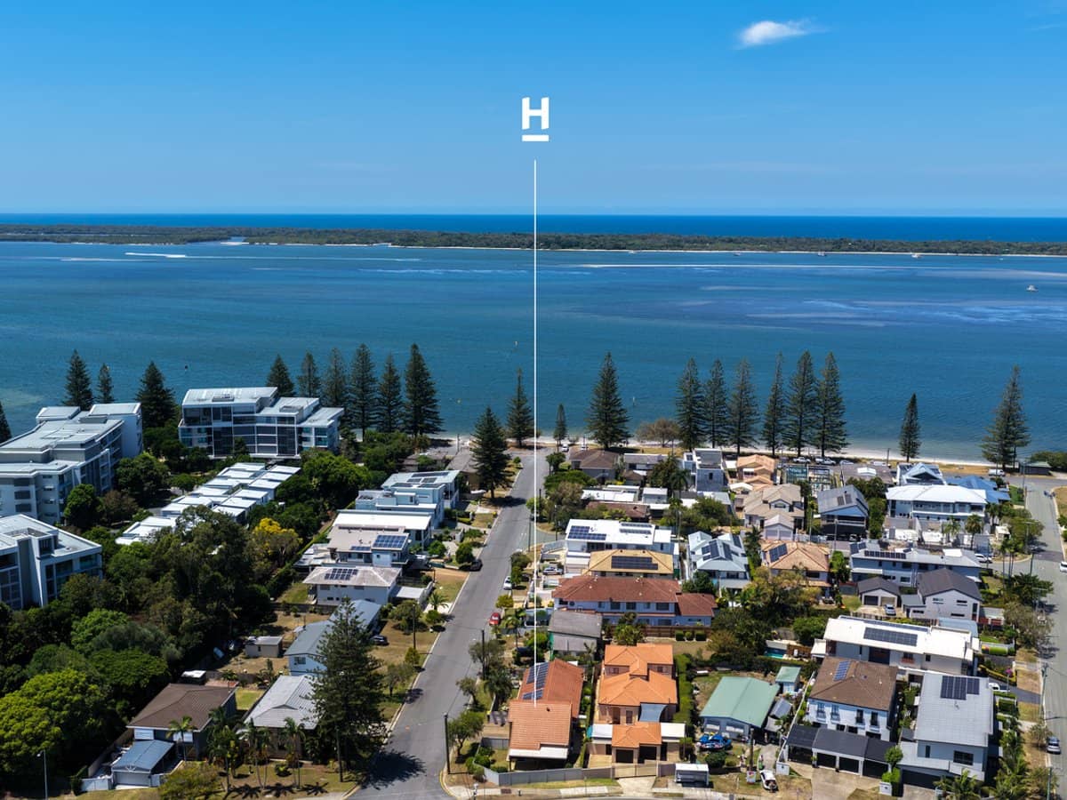 16 Jasmine Avenue, HOLLYWELL - Thumbnail 1