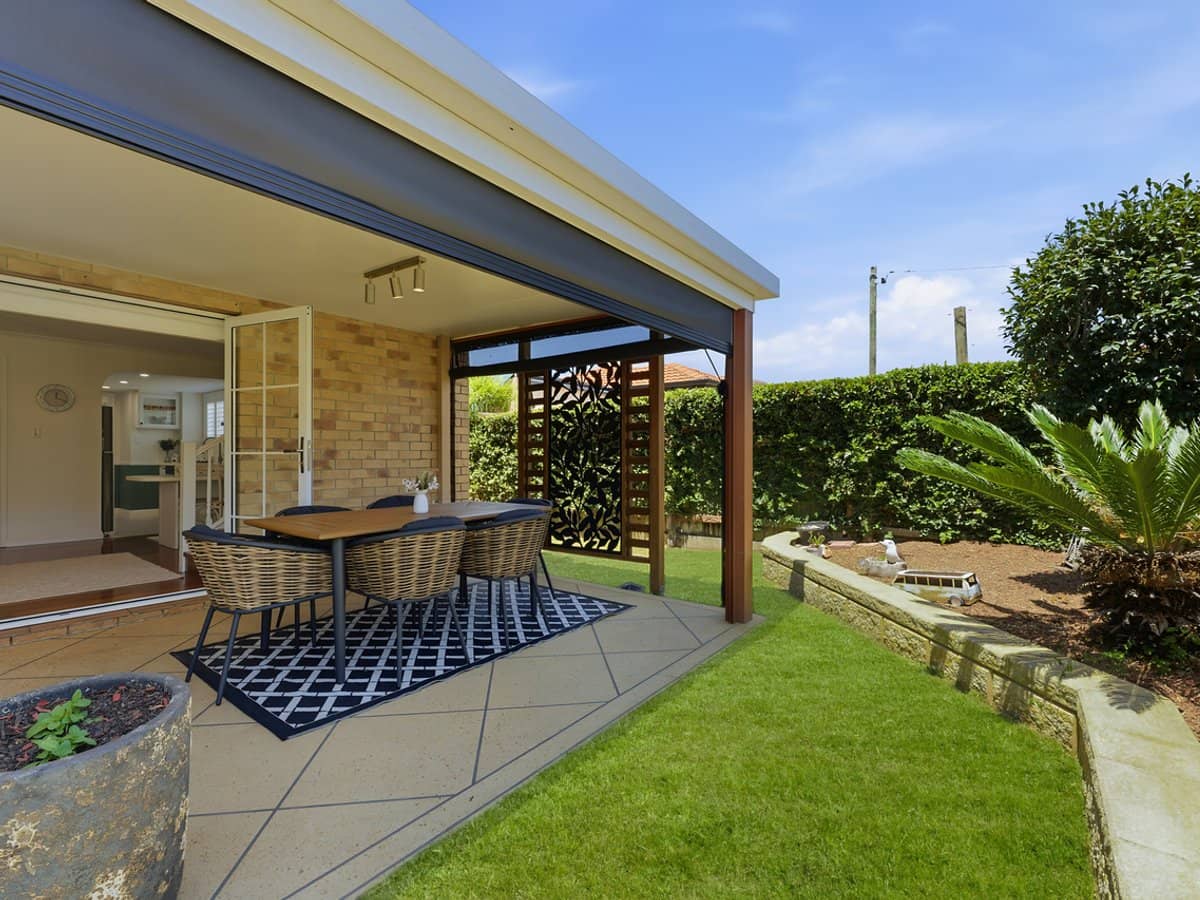 16 Jasmine Avenue, HOLLYWELL - Thumbnail 3