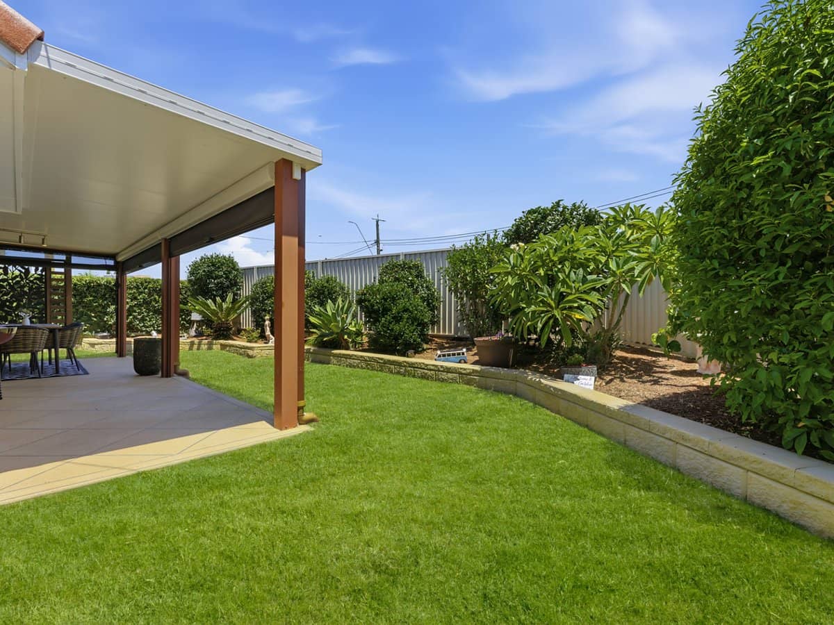 16 Jasmine Avenue, HOLLYWELL - Thumbnail 4