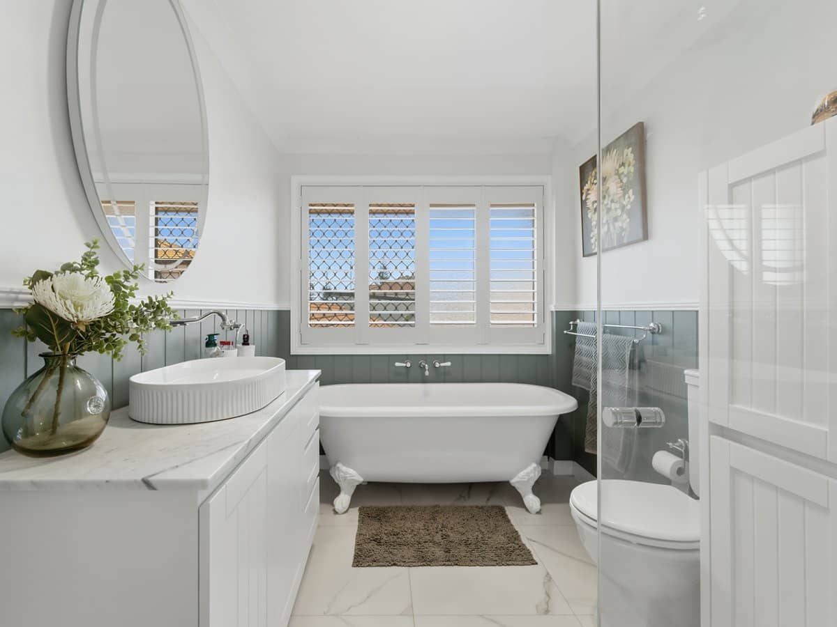 16 Jasmine Avenue, HOLLYWELL - Thumbnail 15