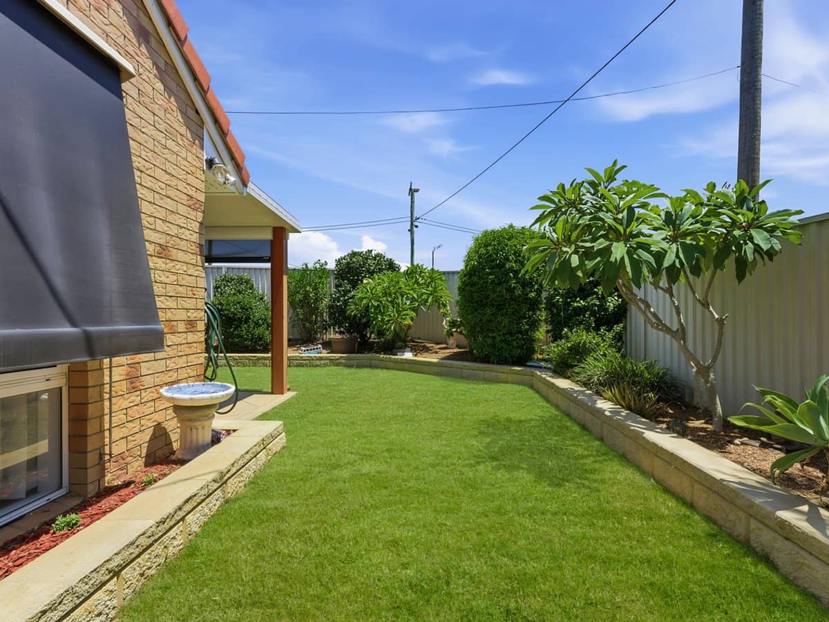 16 Jasmine Avenue, HOLLYWELL - Thumbnail 19