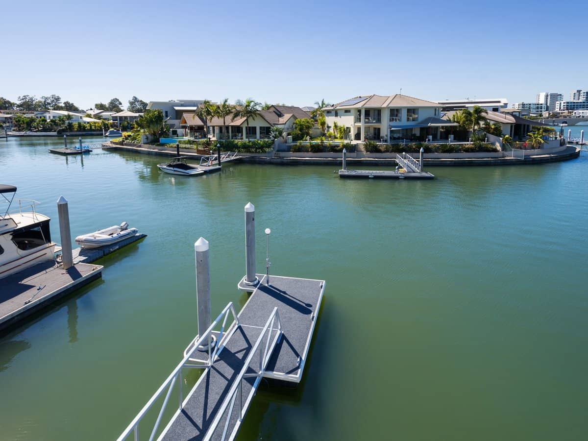 49 Compass Drive, BIGGERA WATERS - Thumbnail 23