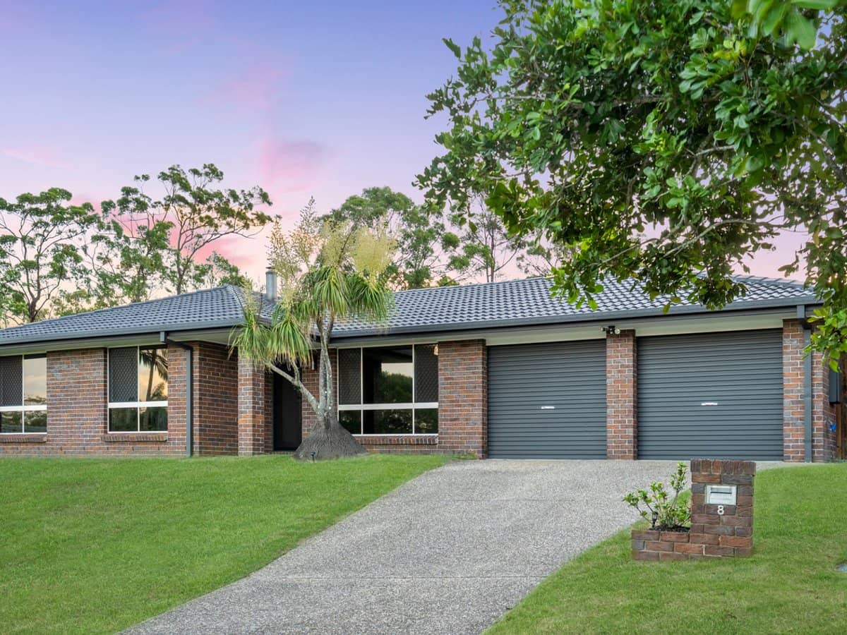 8 Ride Court, WORONGARY - Thumbnail 1