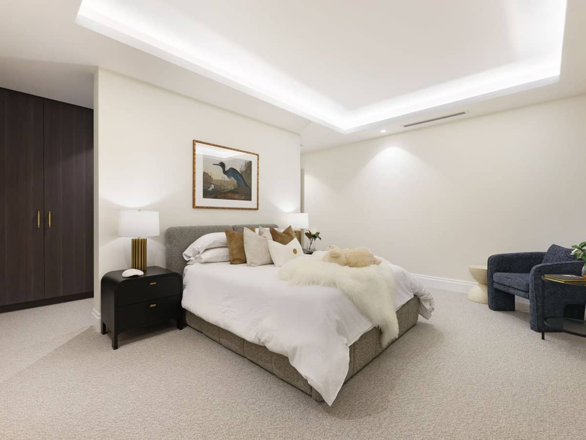 1033 Edgecliff Place, Sanctuary Cove - Thumbnail 15