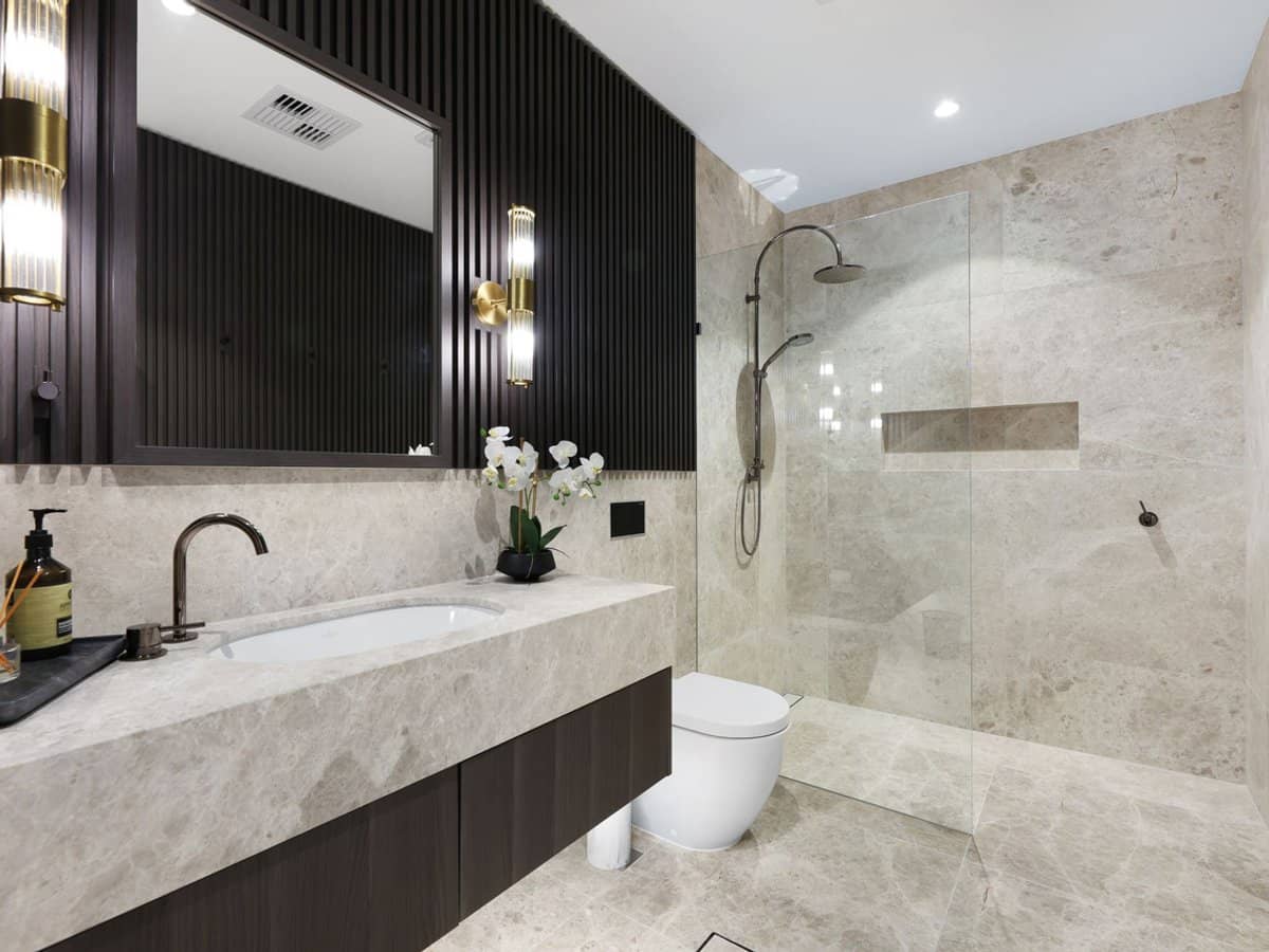 1033 Edgecliff Place, Sanctuary Cove - Thumbnail 18