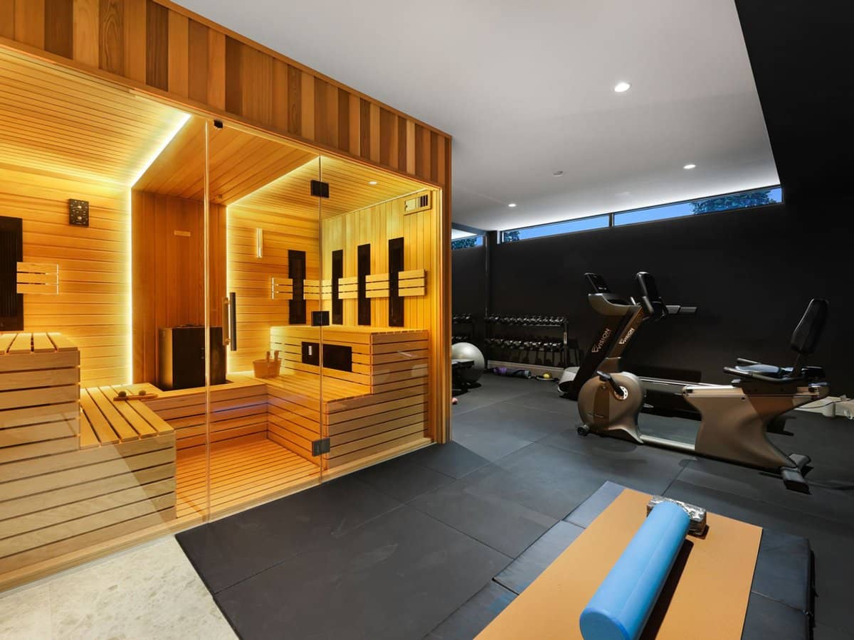 1033 Edgecliff Place, Sanctuary Cove - Thumbnail 23