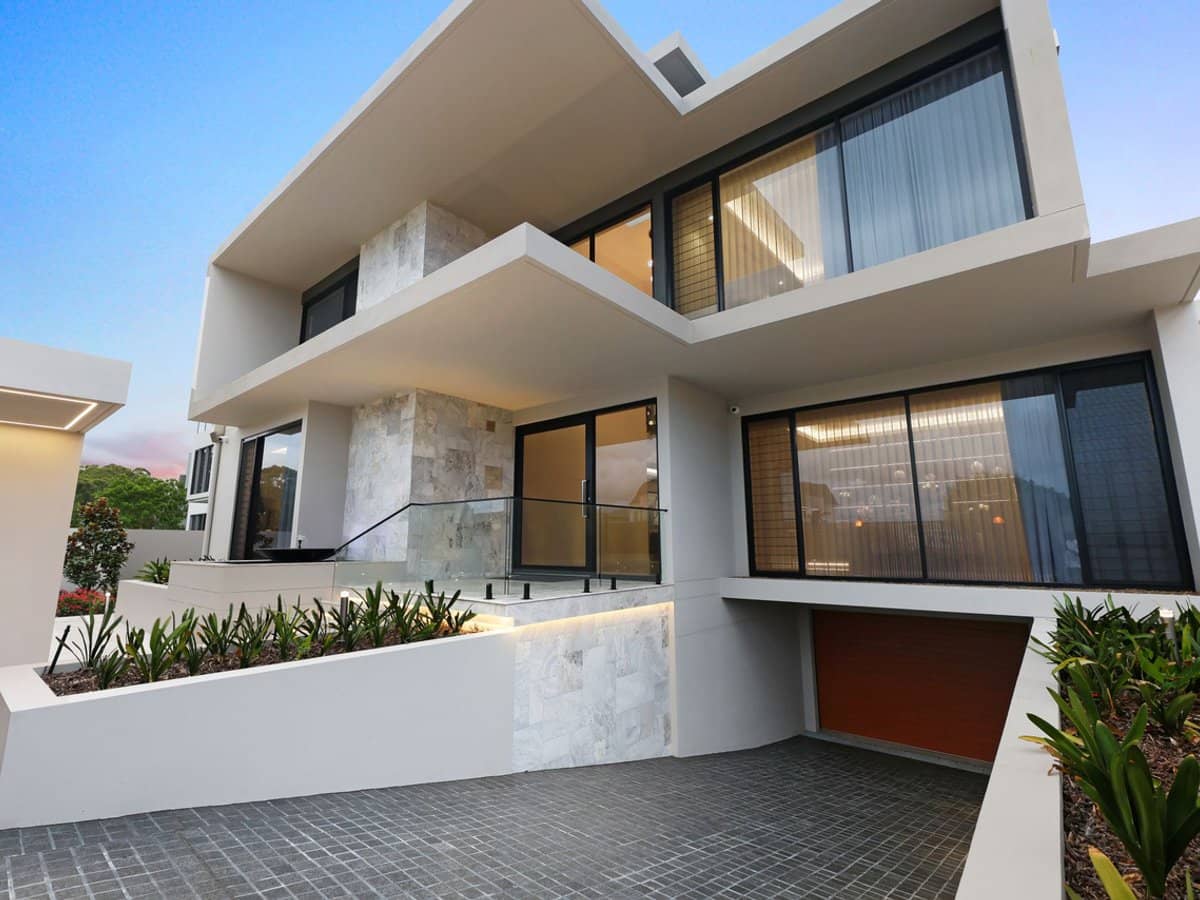 1033 Edgecliff Place, Sanctuary Cove - Thumbnail 25