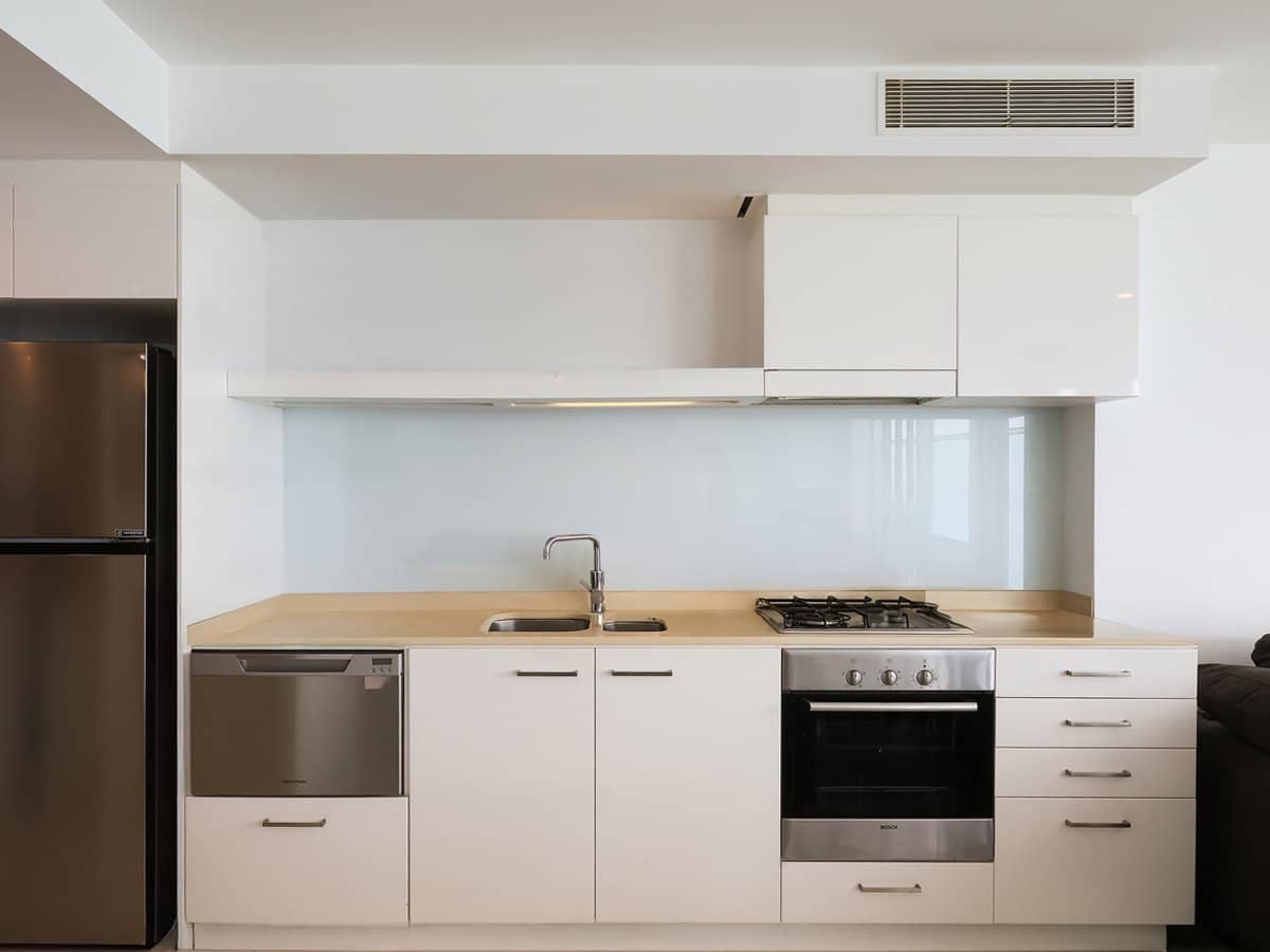 9 Hamilton Avenue, SURFERS PARADISE - Thumbnail 6