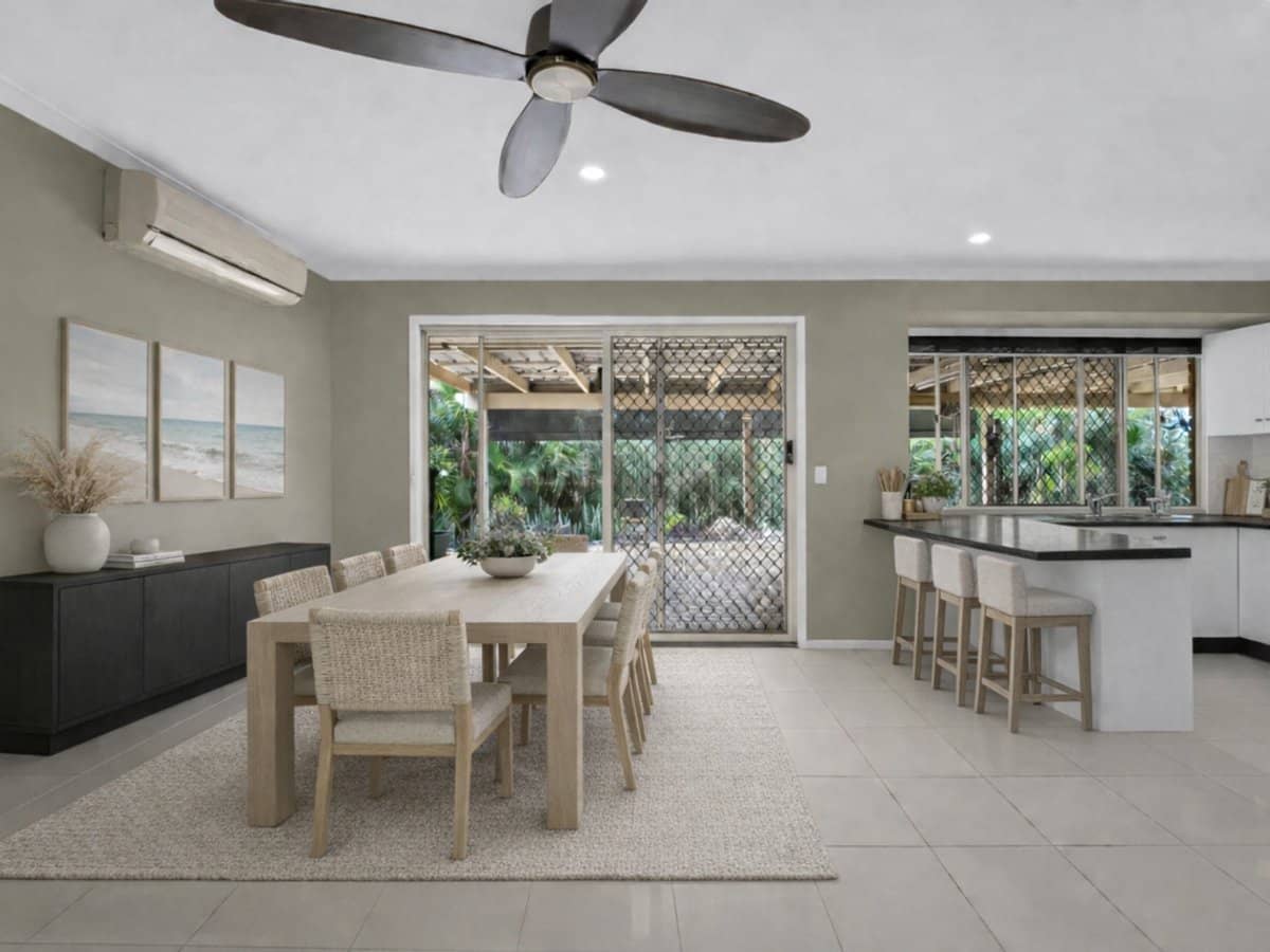 47 Lima Street, EDENS LANDING - Thumbnail 3