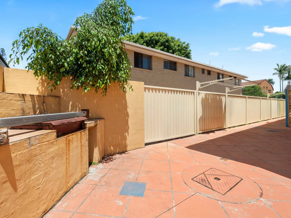 20 Duet Drive, MERMAID WATERS - Thumbnail 11