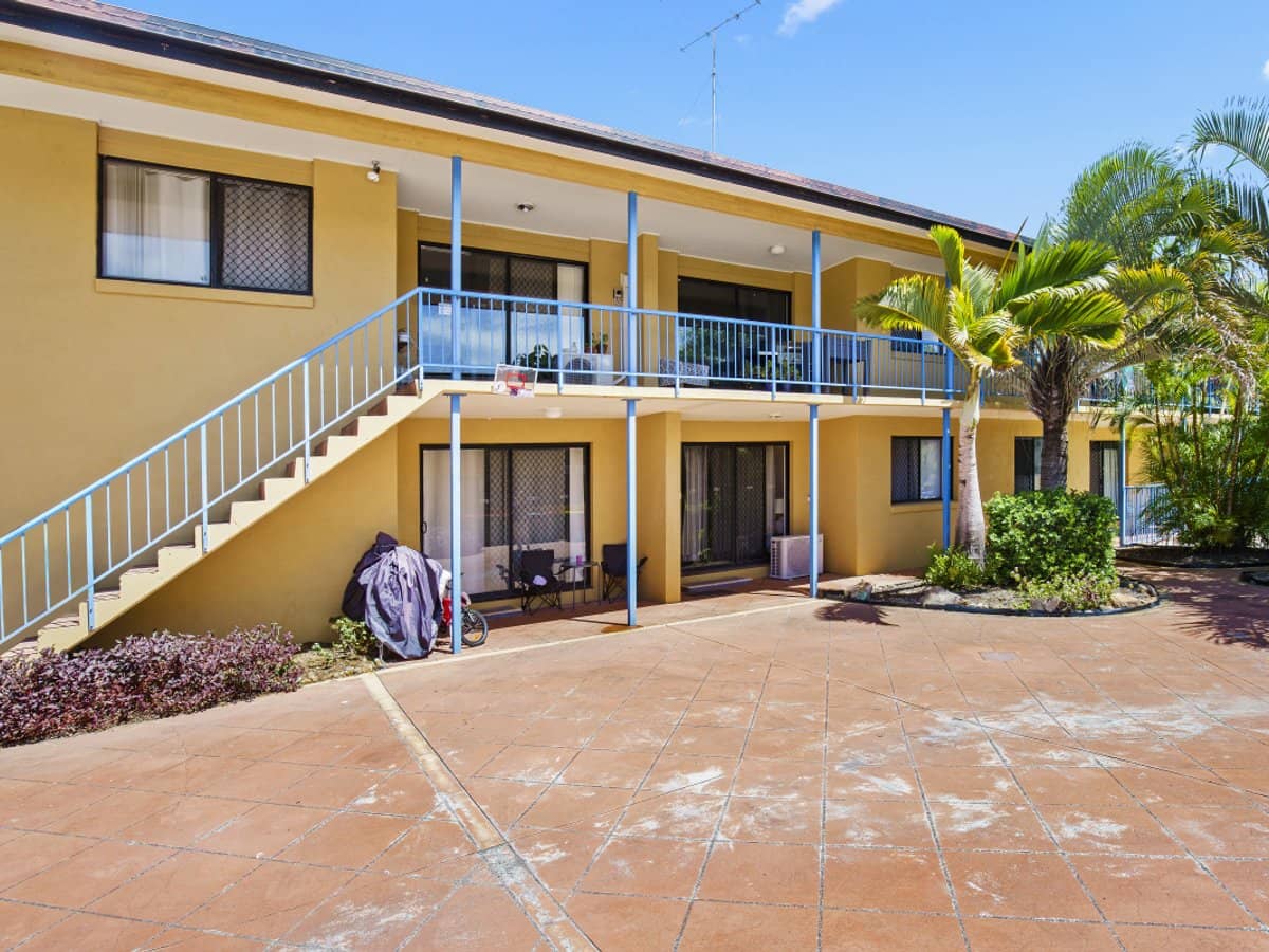 20 Duet Drive, MERMAID WATERS - Thumbnail 16