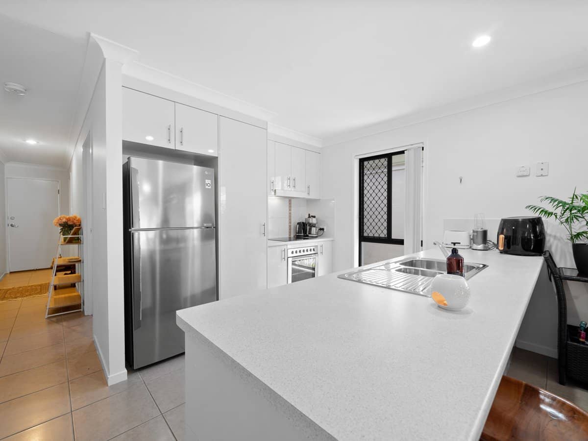 3 Wyndham Circuit, HOLMVIEW - Thumbnail 6