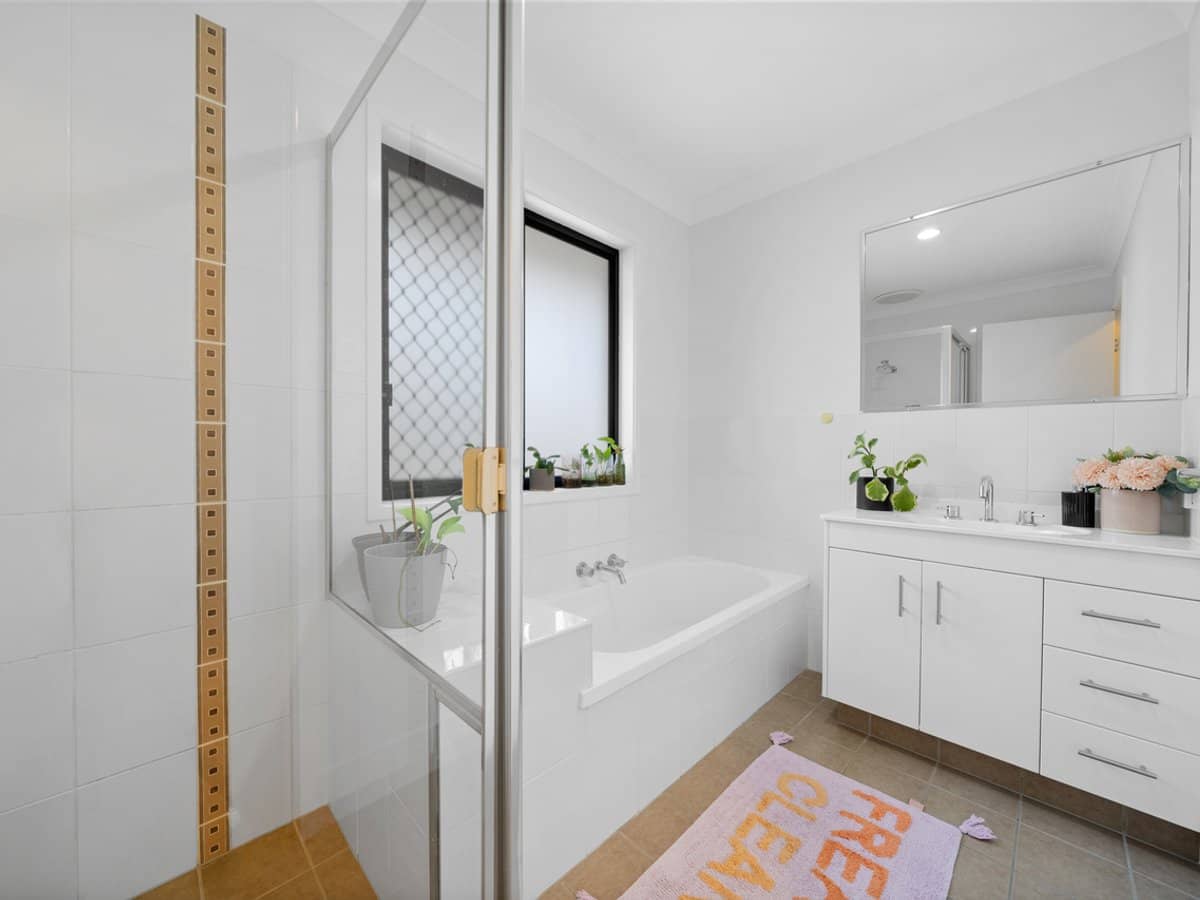 3 Wyndham Circuit, HOLMVIEW - Thumbnail 12