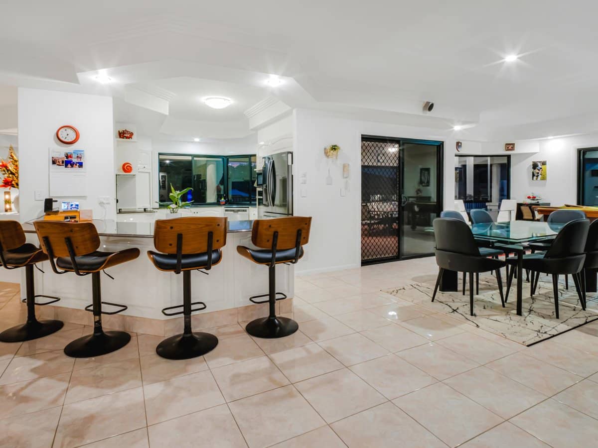 9 Leeds Close, Arundel - Thumbnail 5