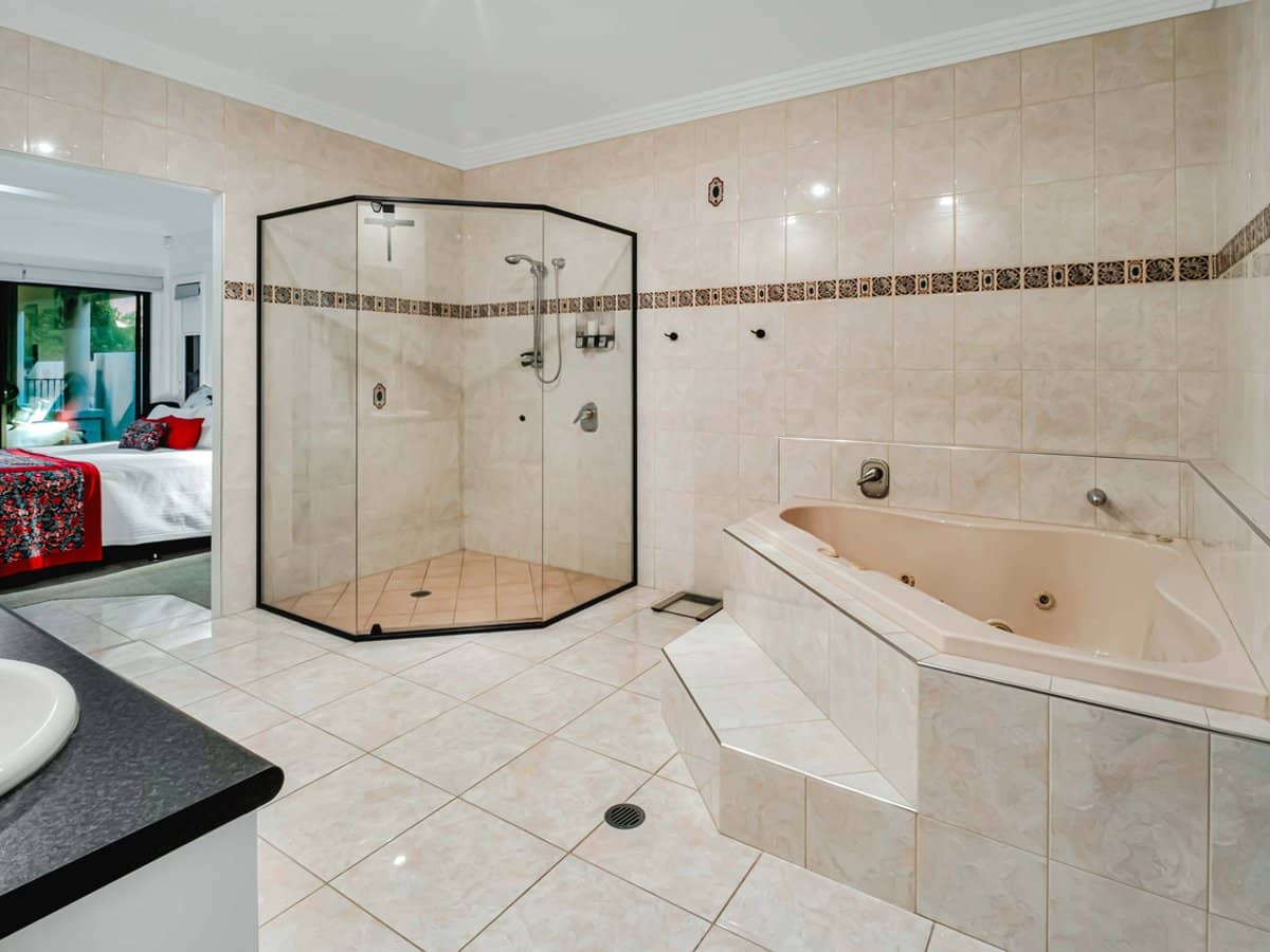 9 Leeds Close, Arundel - Thumbnail 10