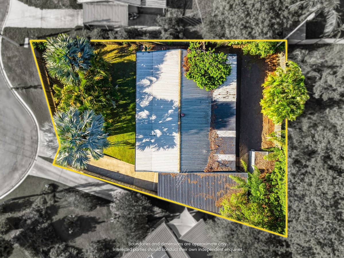 7 Dion Drive, EAGLEBY - Thumbnail 23