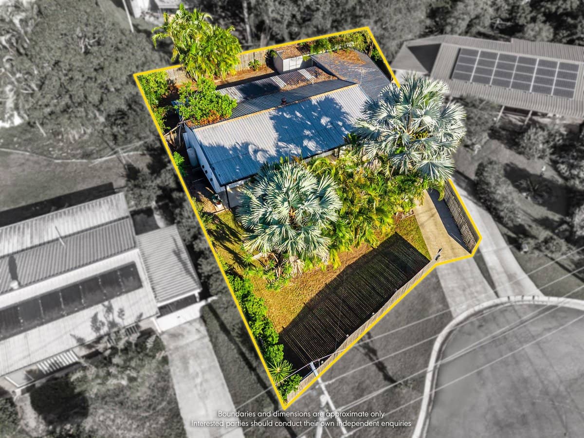 7 Dion Drive, EAGLEBY - Thumbnail 24