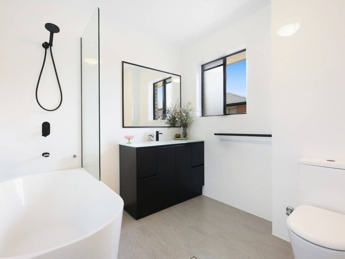 2269-2271 Gold Coast Highway, Mermaid Beach - Thumbnail 8