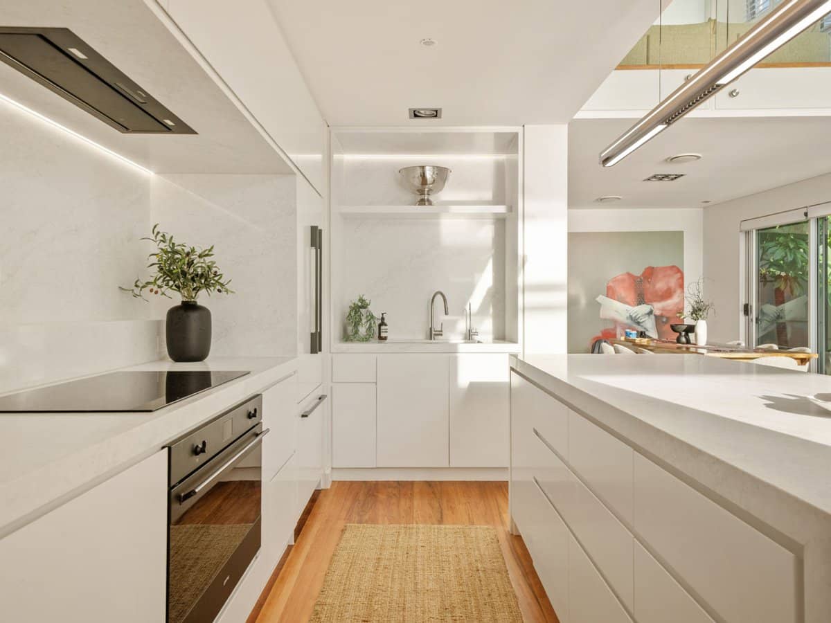 Residence 5, 17 Marseille Court, Sorrento - Thumbnail 12