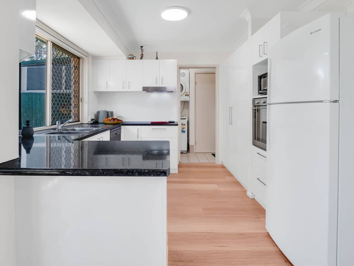 125 Hansford Road, Coombabah - Thumbnail 6