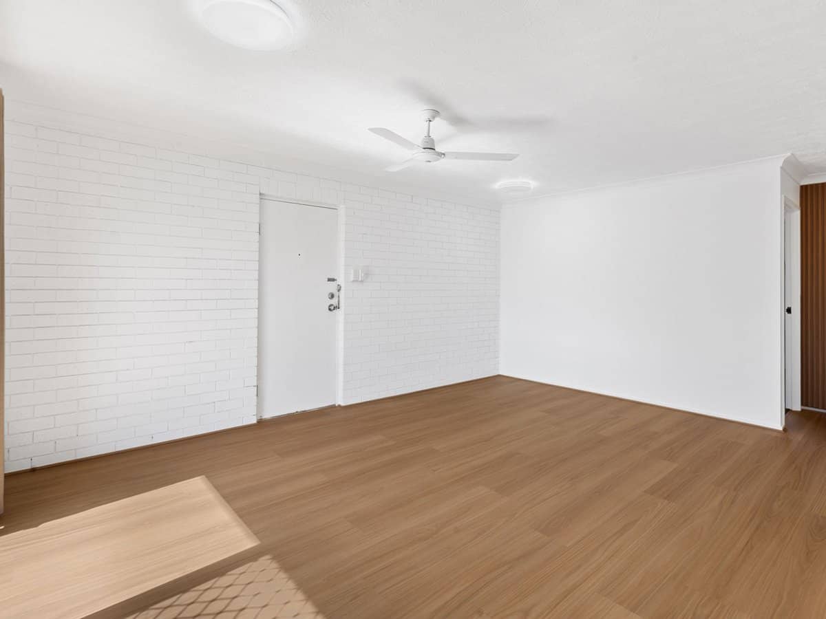 53-55 Duet Drive, Mermaid Waters - Thumbnail 5