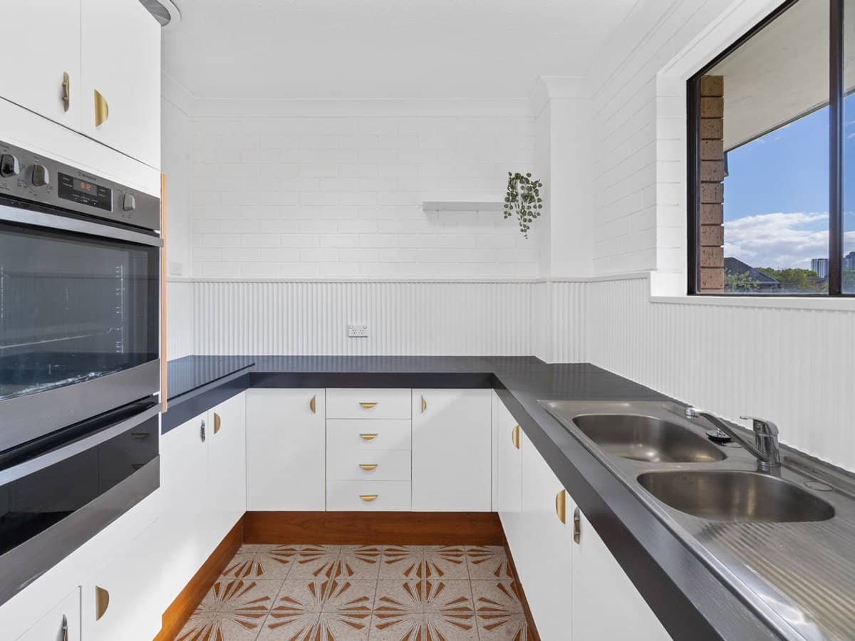 53-55 Duet Drive, Mermaid Waters - Thumbnail 8